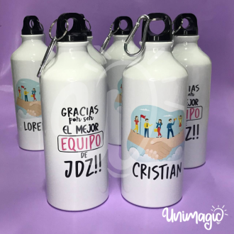 Caramañolas Metalica Blanca 600 Ml Sublimada + Caja con Sticker un solo diseño,  personalizado con nombres